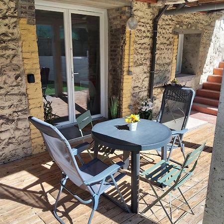 Apartamento Meublé avec cour Sotteville-lès-Rouen Exterior foto