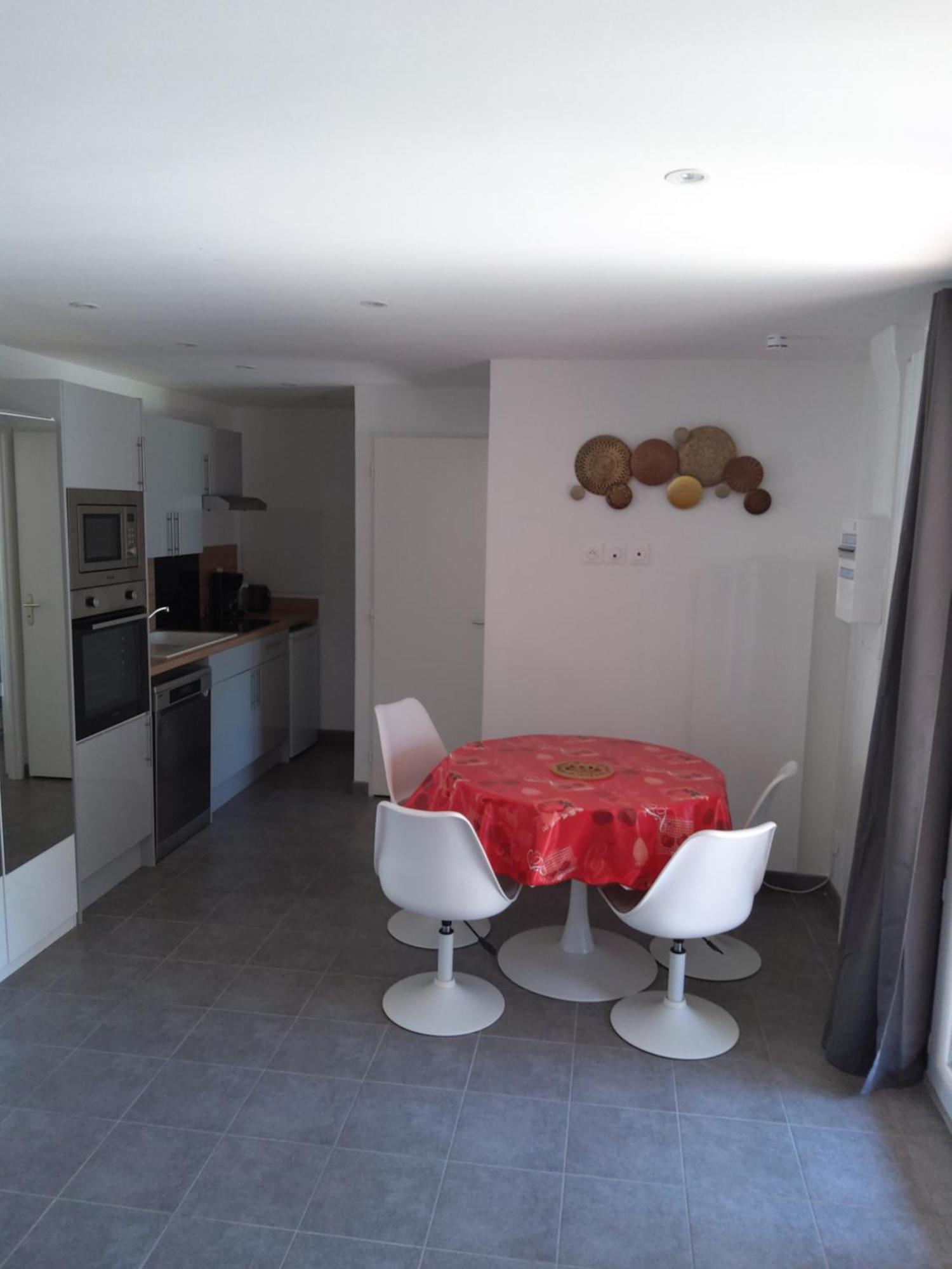 Apartamento Meublé avec cour Sotteville-lès-Rouen Habitación foto